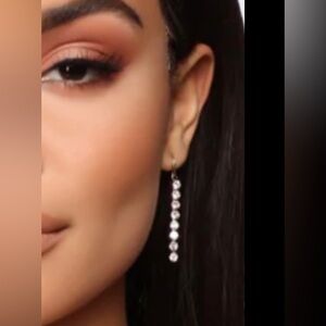 Elegant Gold Drop Earrings